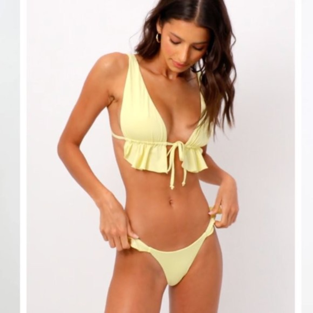 Frankie's bikini